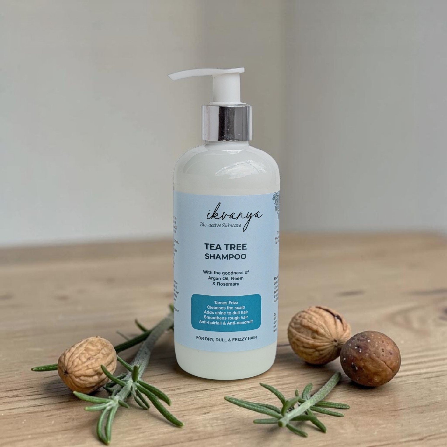 Tea Tree Shampoo (300 ml)